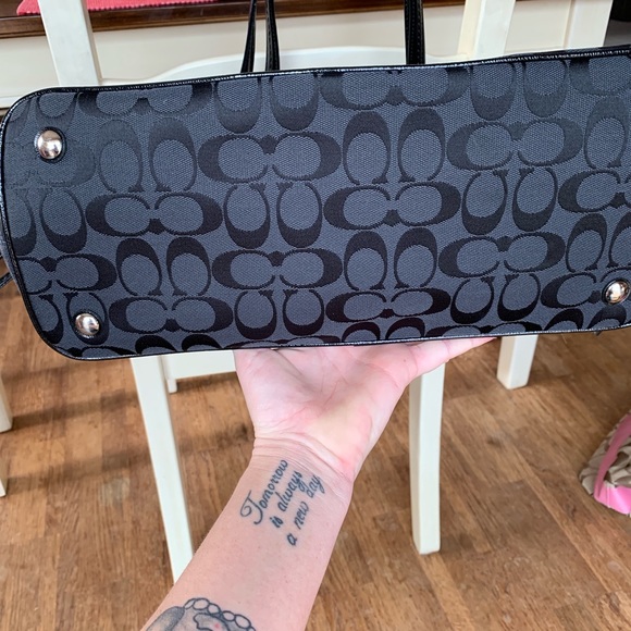 COACH Signature Stripe Drawstring Carryall - Picture 5 of 5